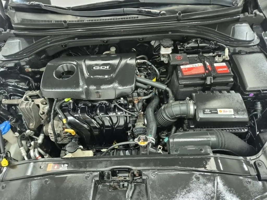 Hyundai Avante 2016 photo 5