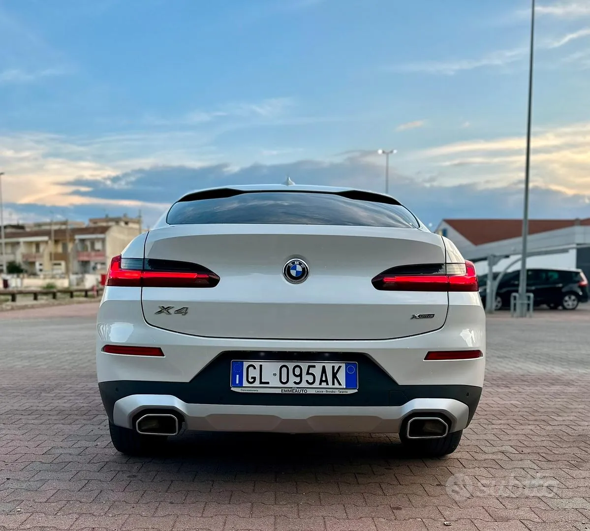 BMW X4 2022 photo 4