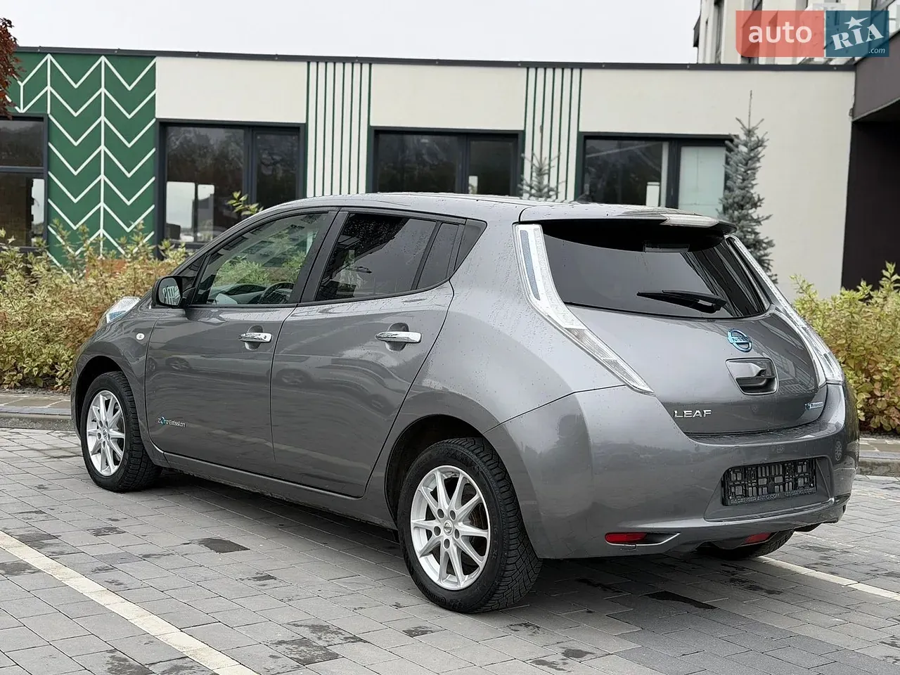 Nissan Leaf 2016 photo 4