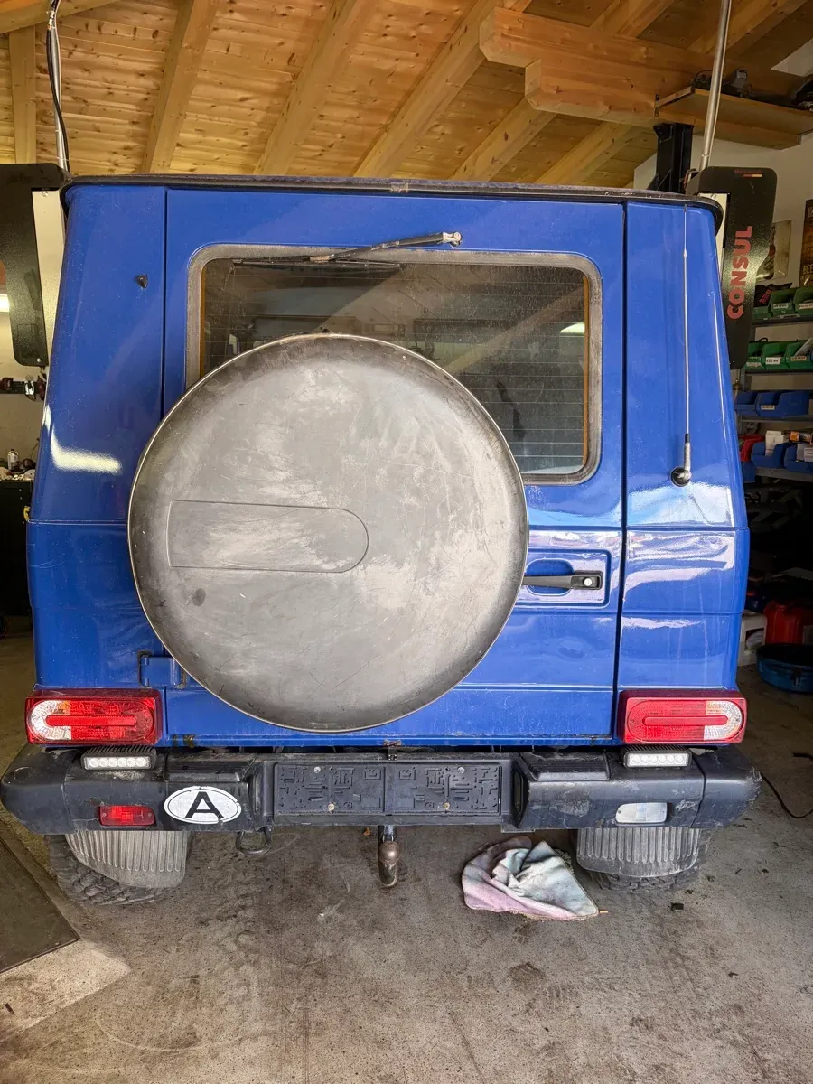 Mercedes-Benz G-Class 1990 photo 2