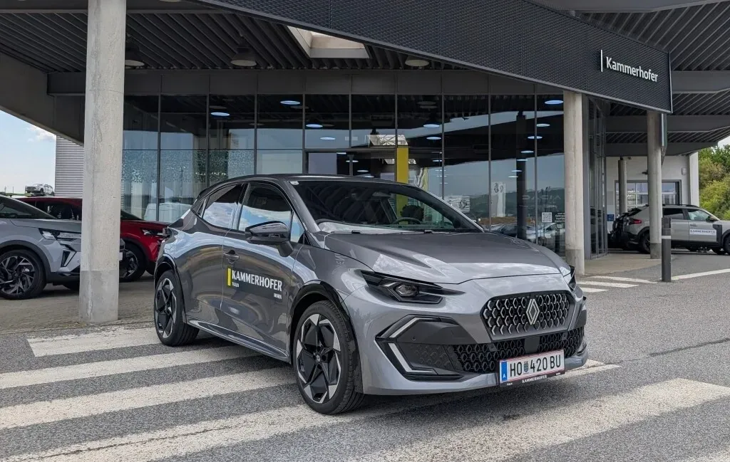 Renault Clio 2026 photo 2