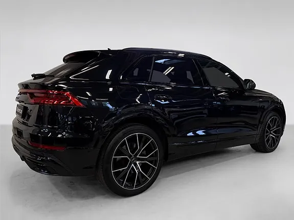 Audi Q8 2019 photo 5