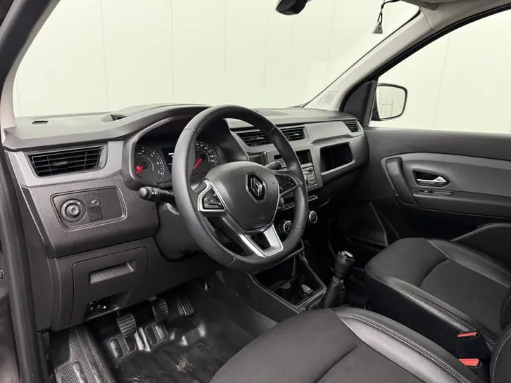 Renault Express 2023 photo 3