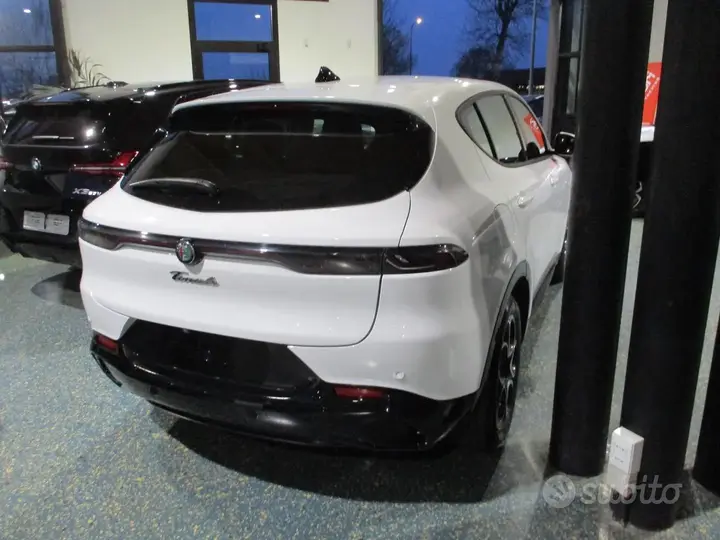 Alfa Romeo Tonale 2024 photo 4