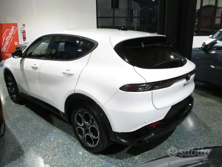 Alfa Romeo Tonale 2024 photo 3