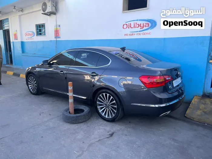 Kia Cadenza