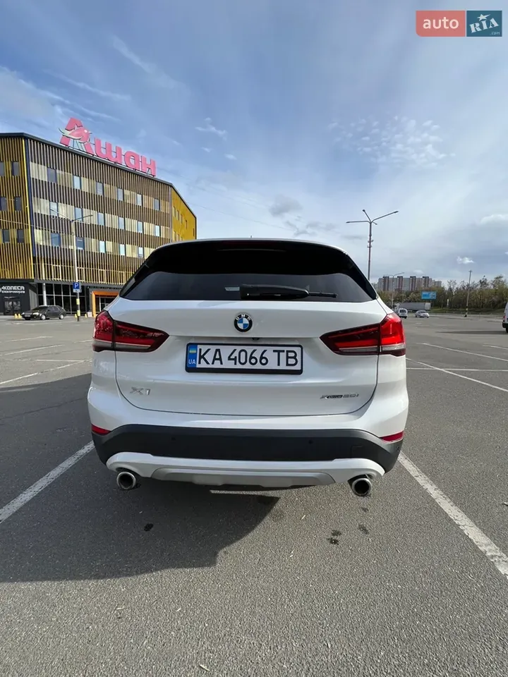 BMW X1 2021 photo 3
