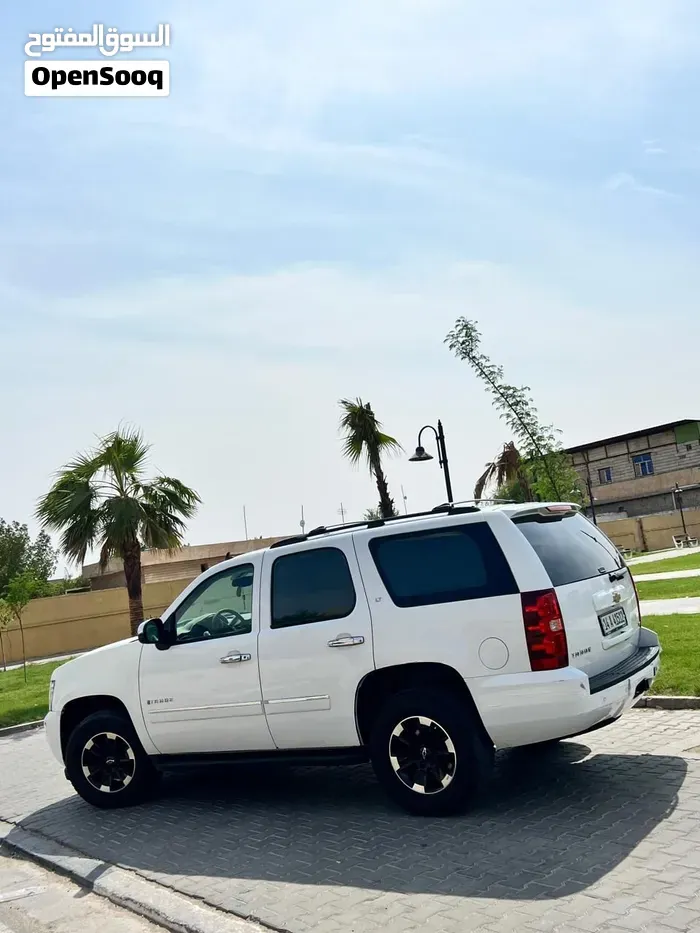 Chevrolet Tahoe 2012 photo 3