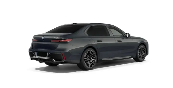 BMW 7 Series 2025 photo 2