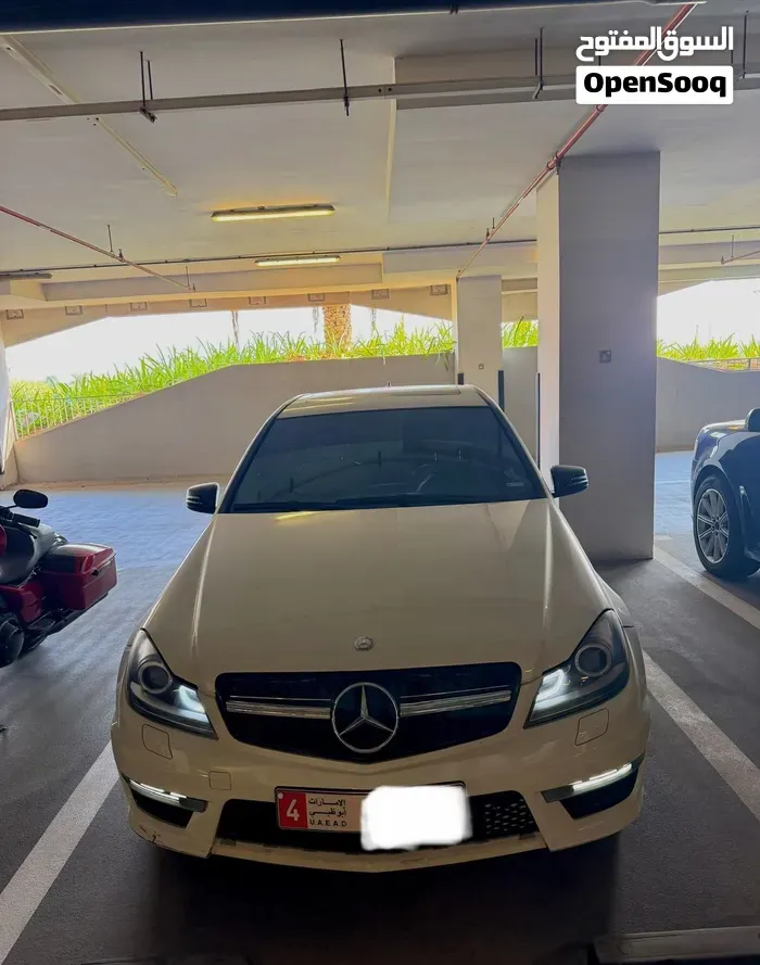 Mercedes-Benz C-Class 2012 photo 2