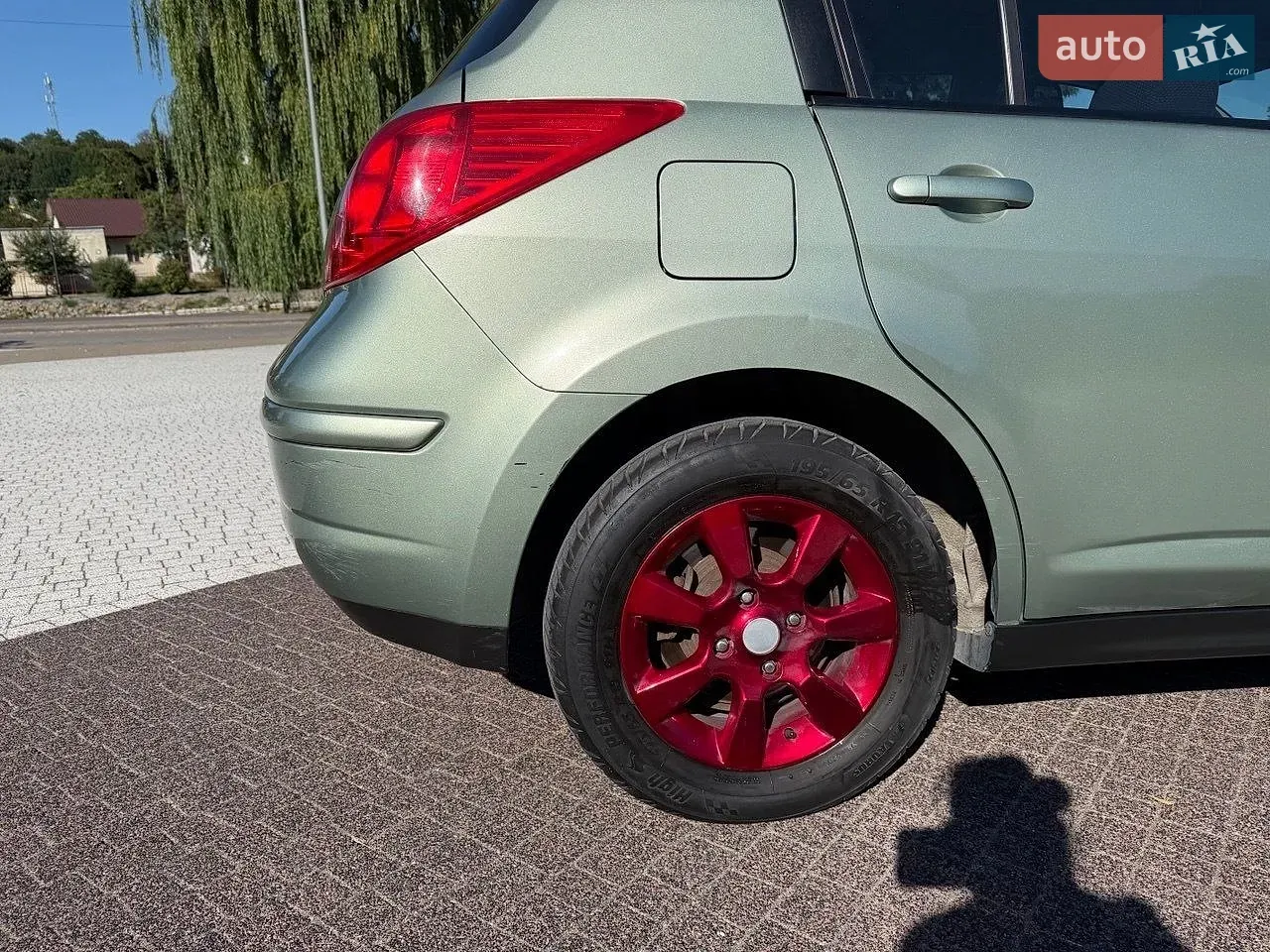 Nissan Tiida 2008 photo 4