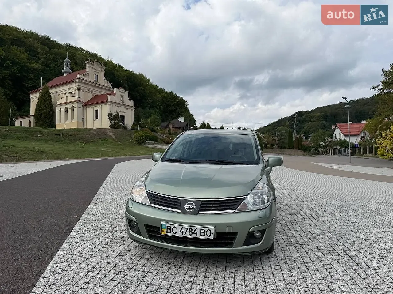 Nissan Tiida 2008 photo 2