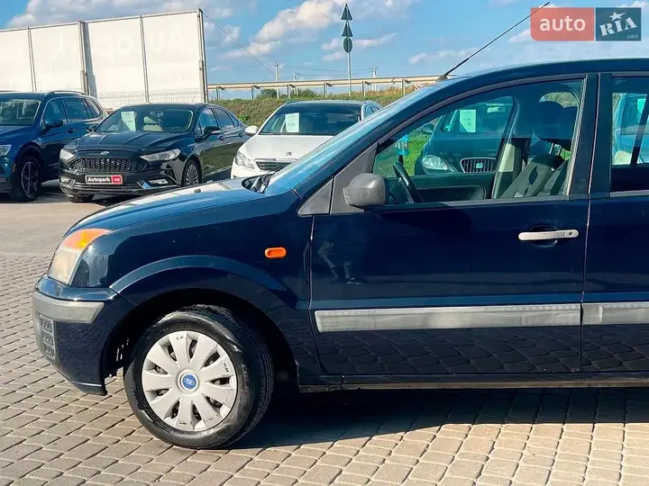 Ford Fusion 2006 photo 4