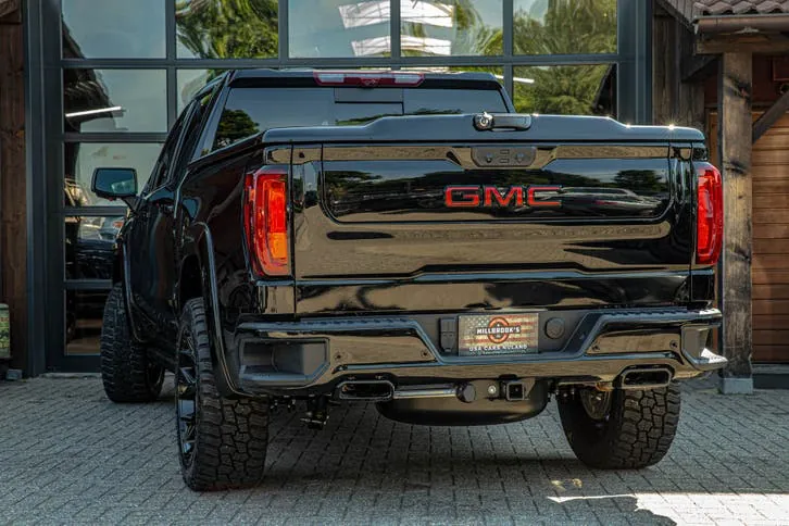 GMC Sierra Denali 2024 photo 3