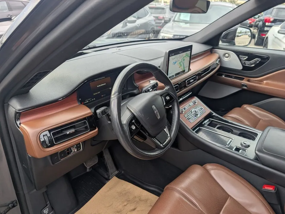 Lincoln Aviator 2021 photo 2