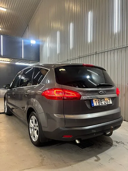 Ford S-Max 2015 photo 3