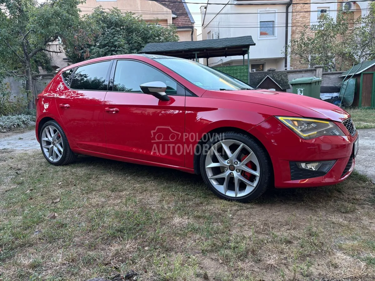 Seat Leon 2014 photo 4
