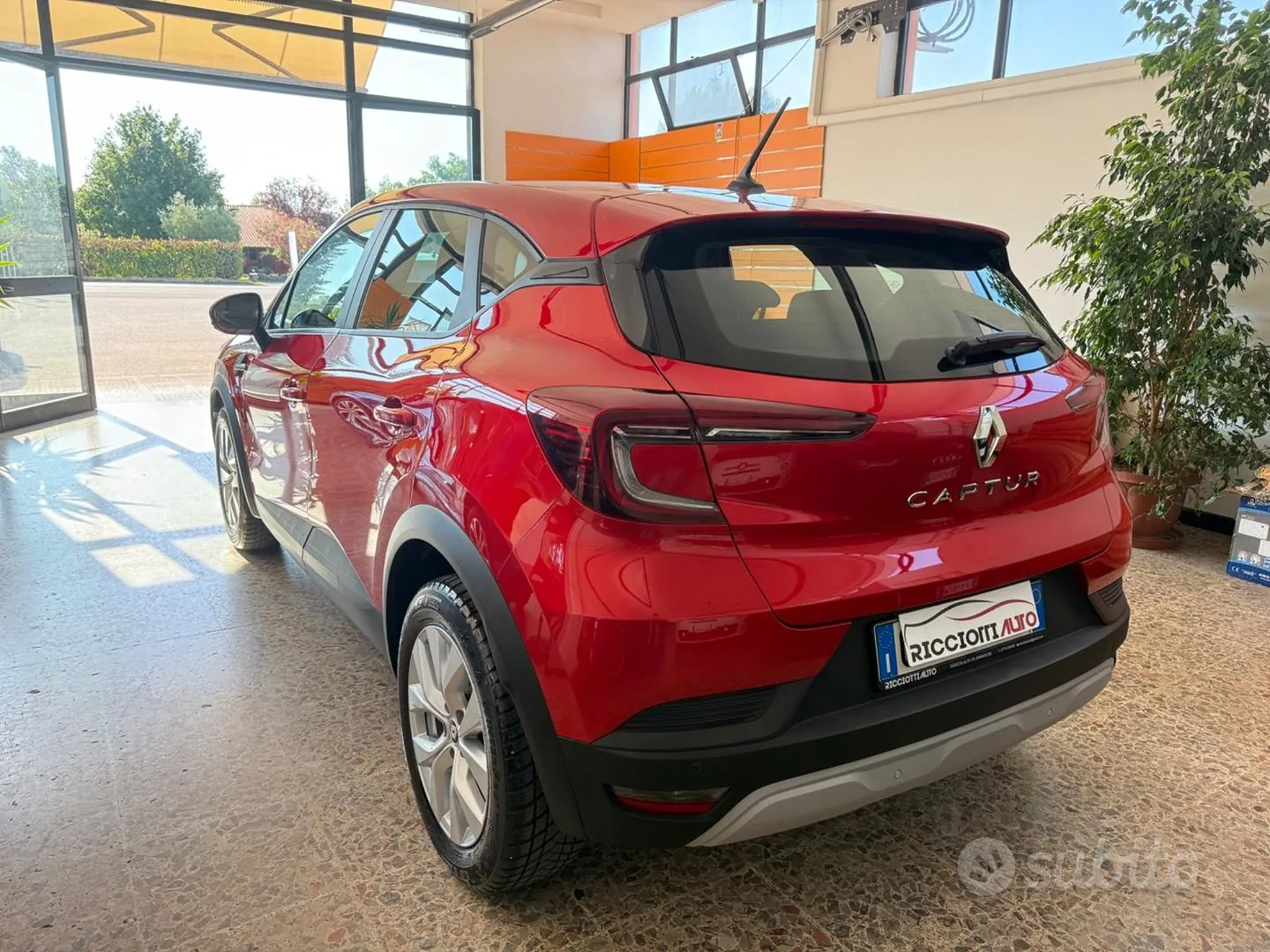 Renault Captur 2022 photo 4