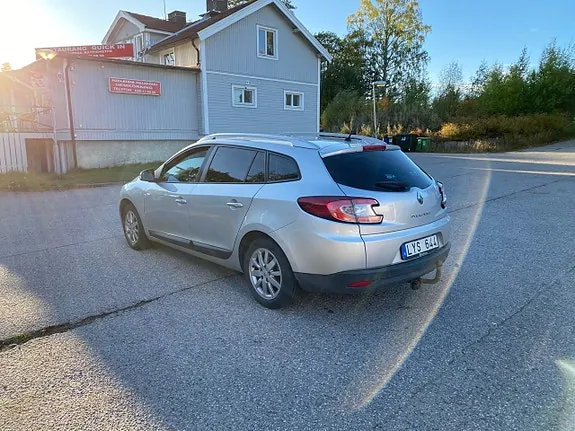 Renault Megane 2012 photo 4