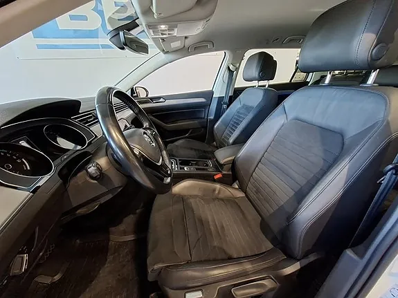 Volkswagen Passat 2018 photo 5