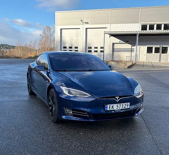 Tesla Model S 2018 photo 4