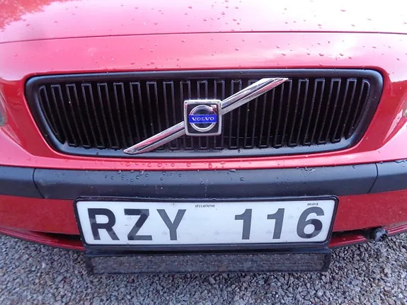 Volvo V70 2001 photo 2