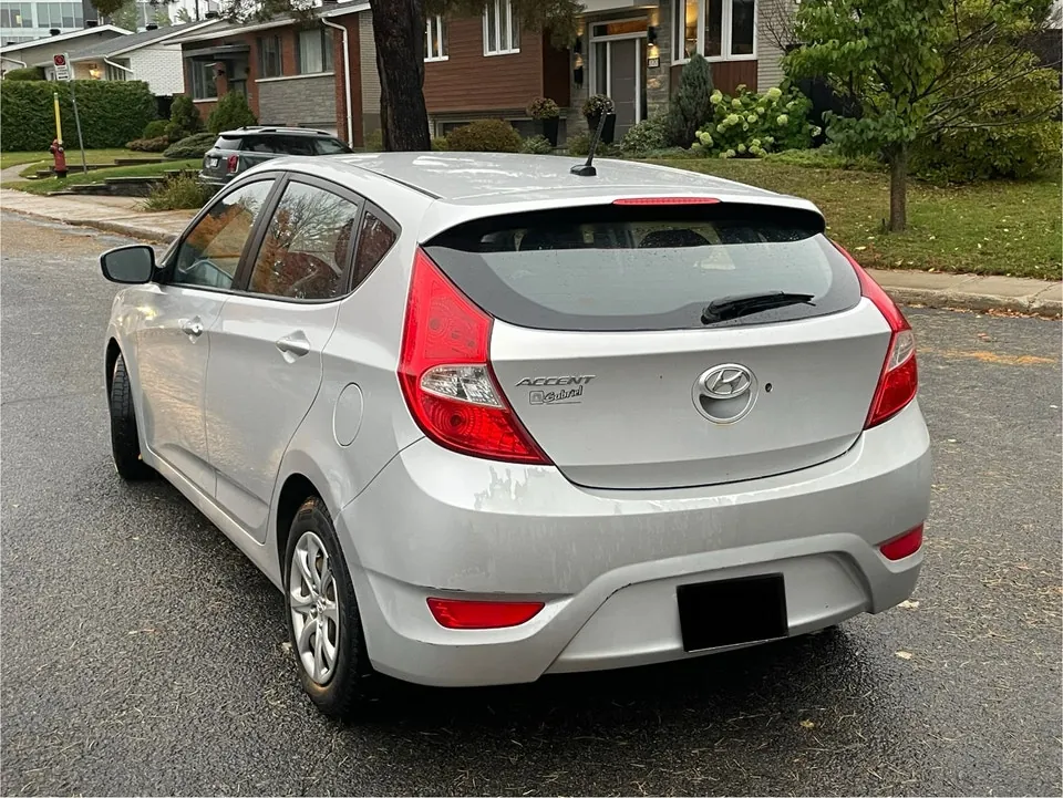 Hyundai Accent 2014 photo 3