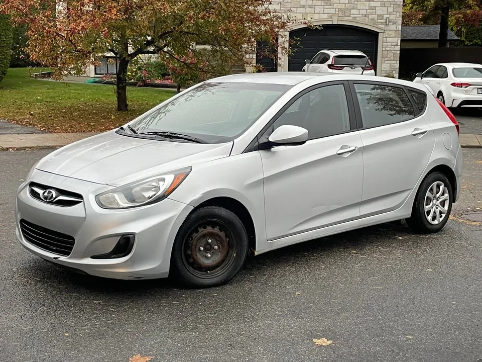 Hyundai Accent 2014 photo 2