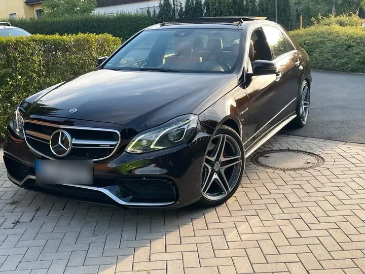 Mercedes-Benz E 63 Amg