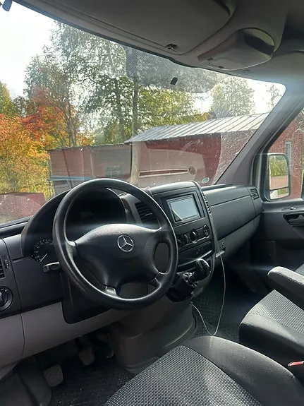 Mercedes-Benz Sprinter 316 2012 photo 2