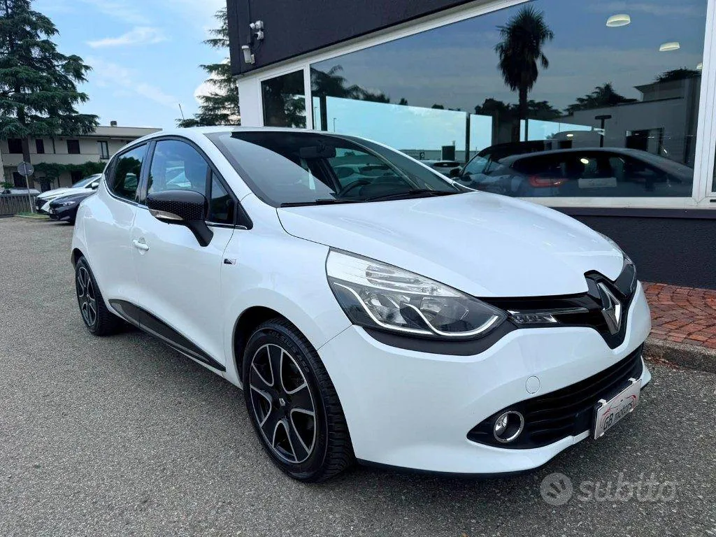 Renault Clio 2016 photo 2