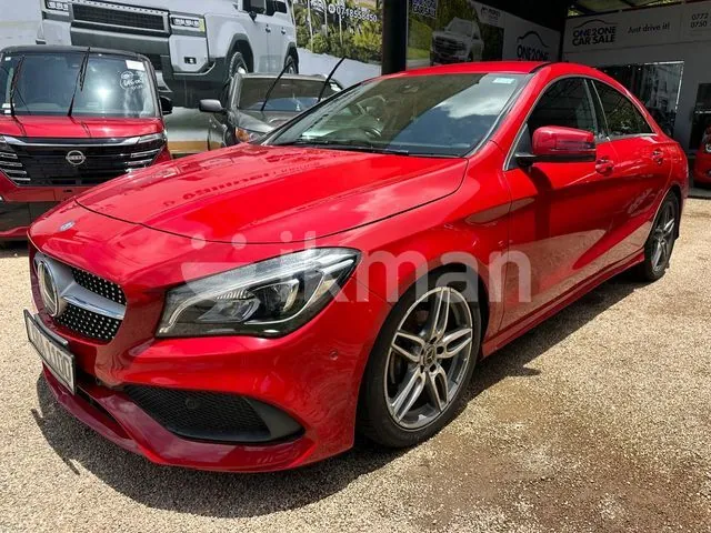 Mercedes-Benz Cla 180