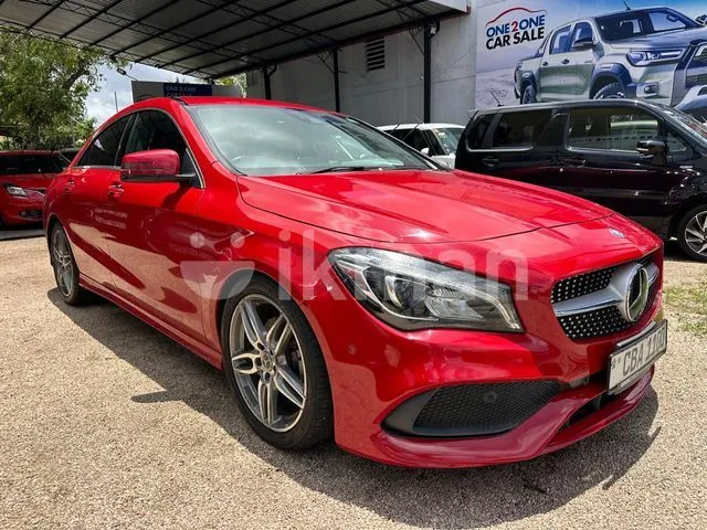 Mercedes-Benz Cla 180