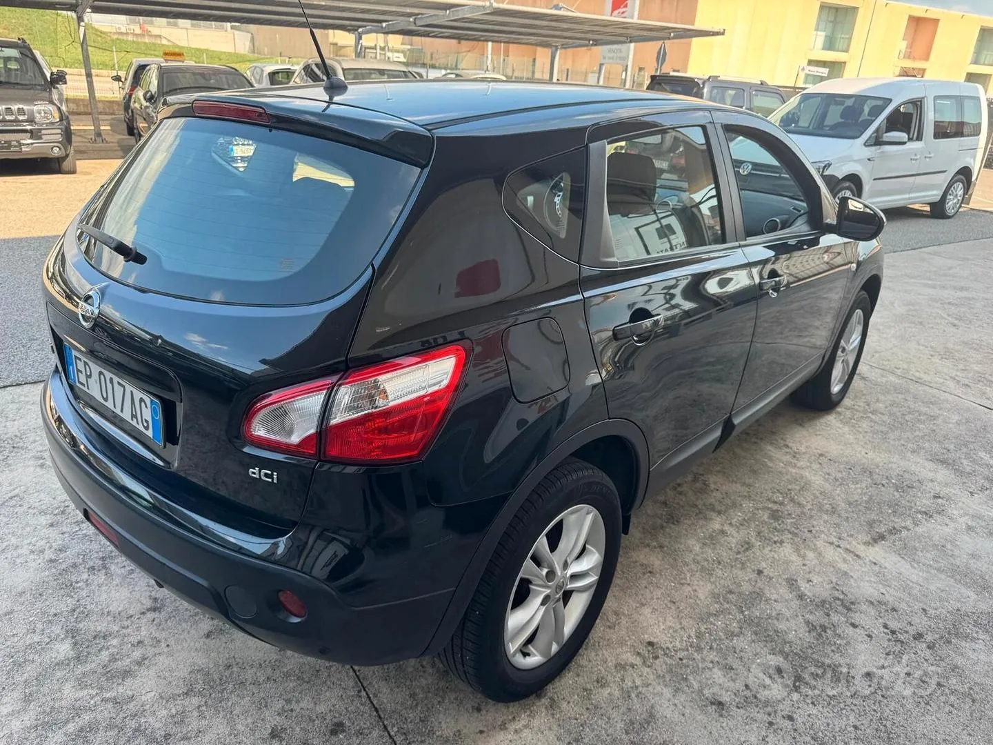Nissan Qashqai 2013 photo 4