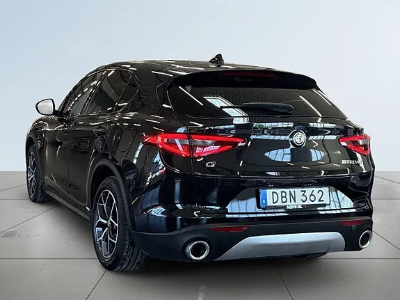 Alfa Romeo Stelvio 2018 photo 5