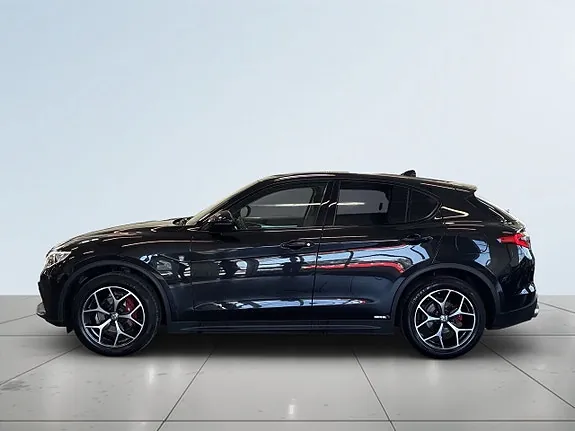 Alfa Romeo Stelvio 2018 photo 4