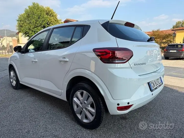 Dacia Sandero 2023 photo 4