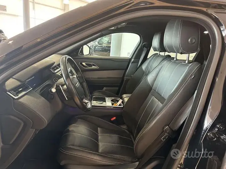 Land Rover Range Rover Velar 2019 photo 3