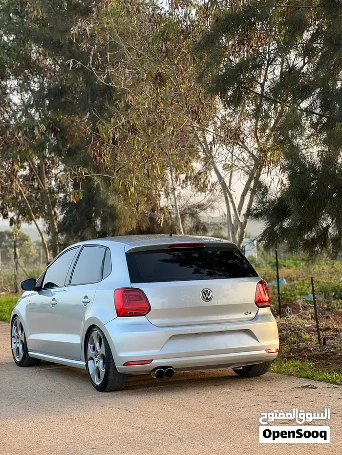 Volkswagen Polo 2011 photo 3