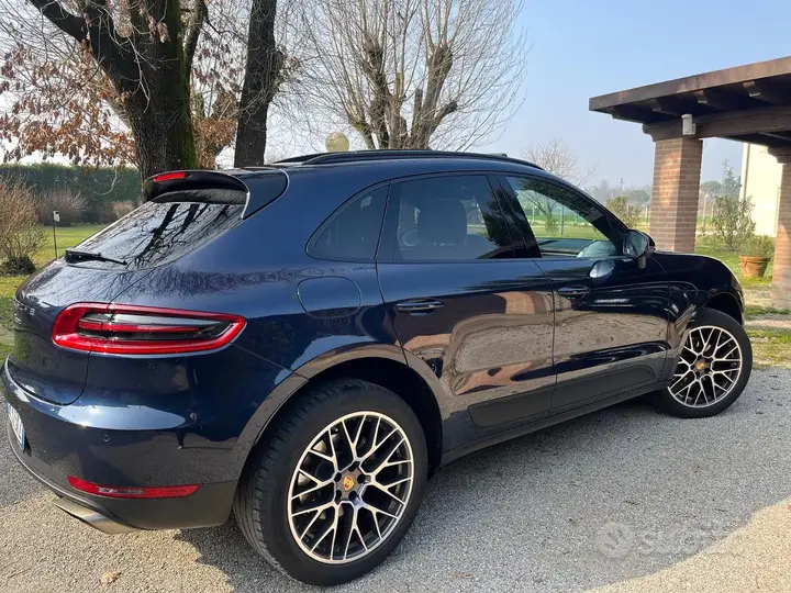 Porsche Macan 2018 photo 2