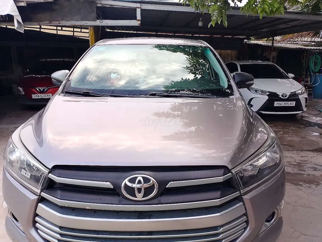 Toyota Innova 2018 photo 2