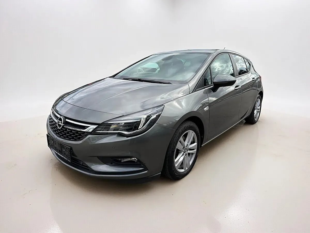 Opel Astra 2018 photo 3