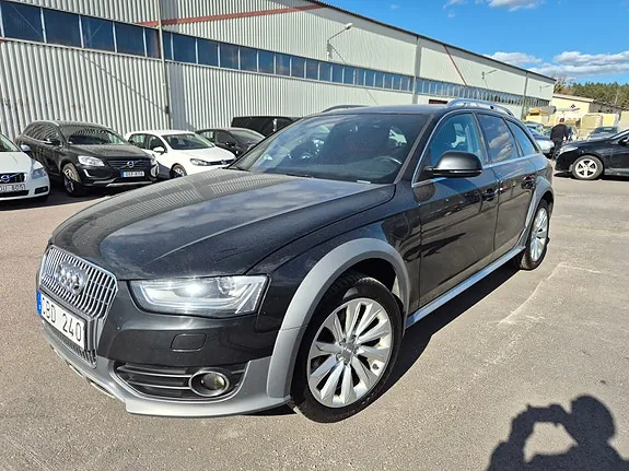 Audi A4 Allroad 2013 photo 2