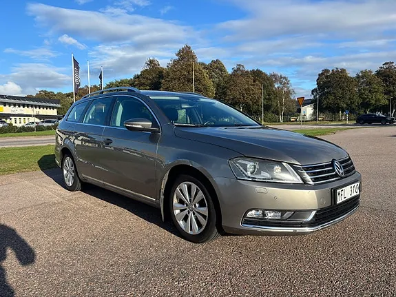 Volkswagen Passat 2012 photo 3
