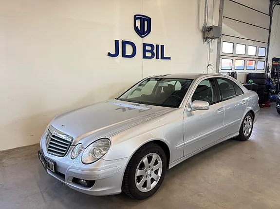 Mercedes-Benz E220