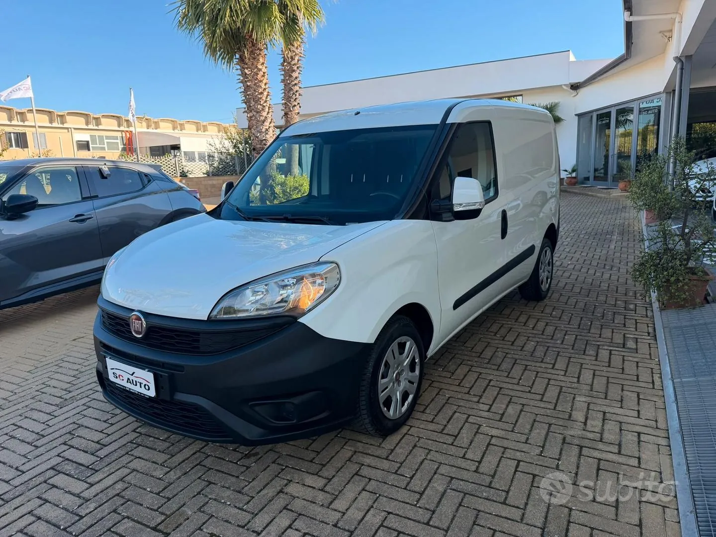 Fiat Doblò 2015 photo 2