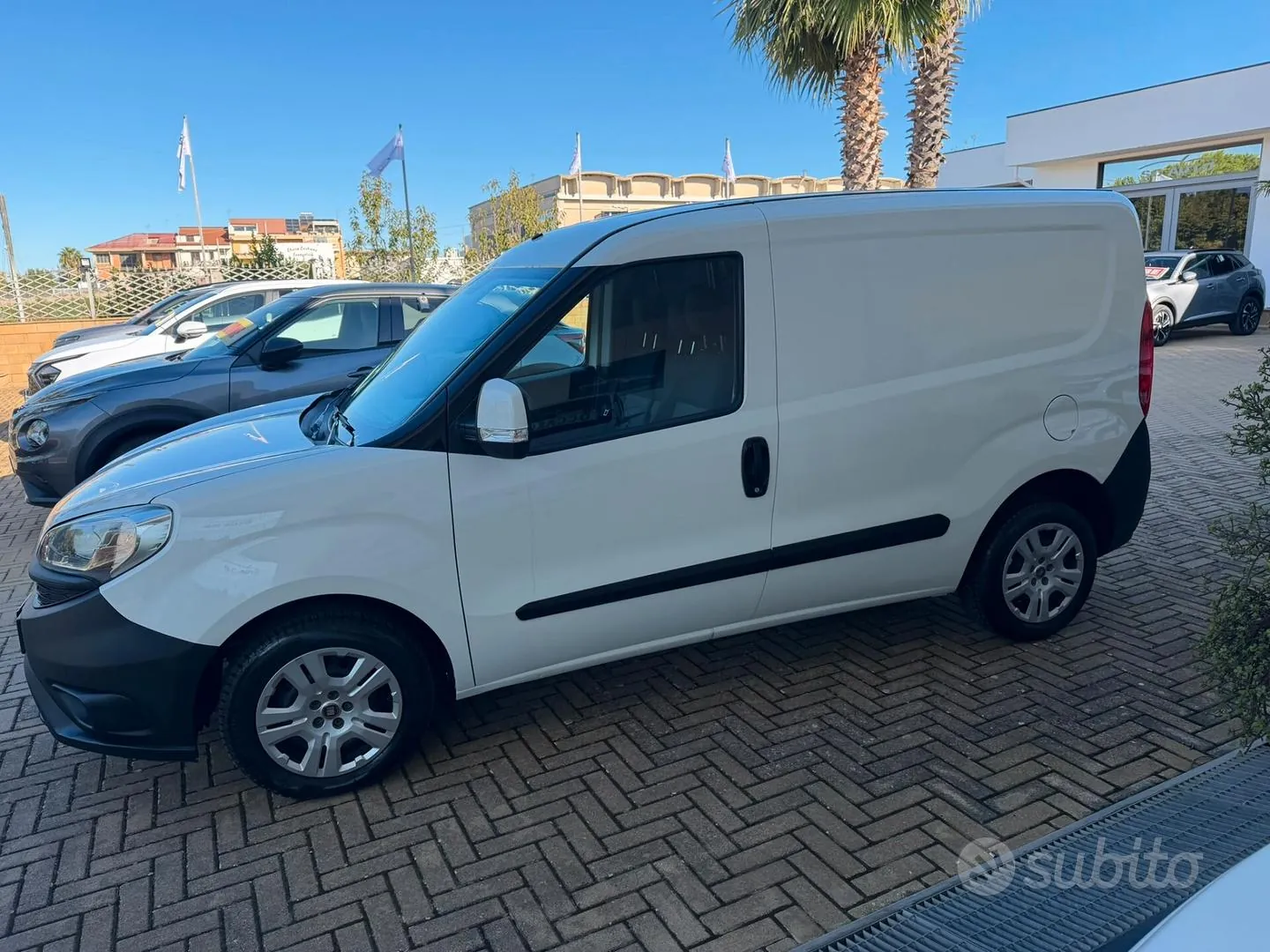 Fiat Doblò 2015 photo 3