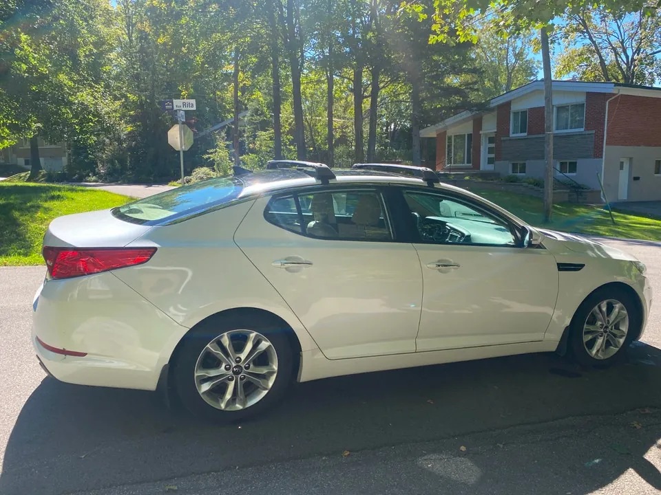 Kia Optima 2013 photo 2