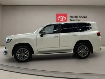 Toyota Land Cruiser 2024 photo 5