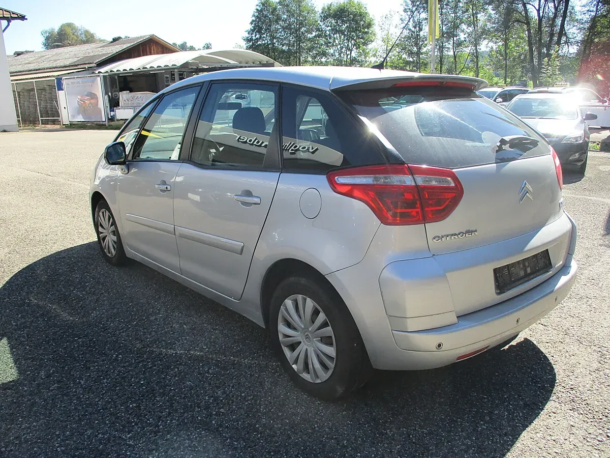 Citroen C4 Picasso 2009 photo 3